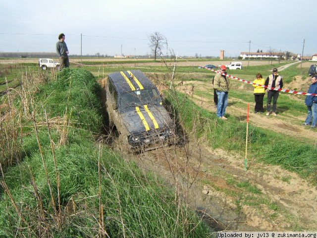 Zukimania fotogallery >> 
 ============== 
Paolino
Paolino4x4 in azione!
