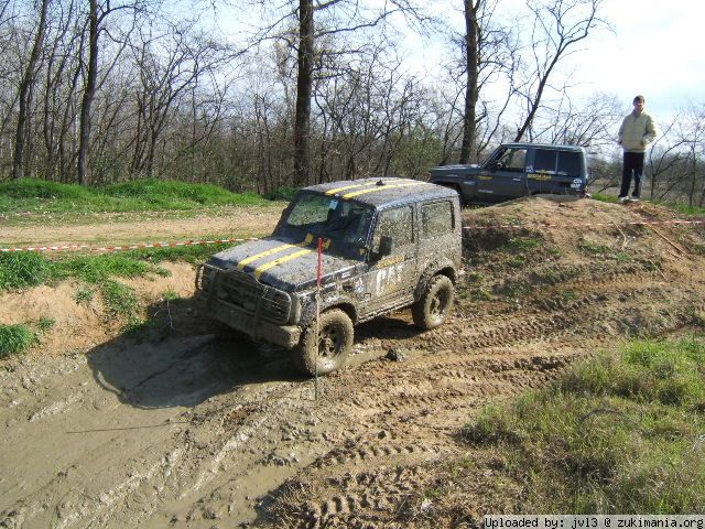 Zukimania fotogallery >> 
 ============== 
Paolino
Paolino4x4 in azione!
