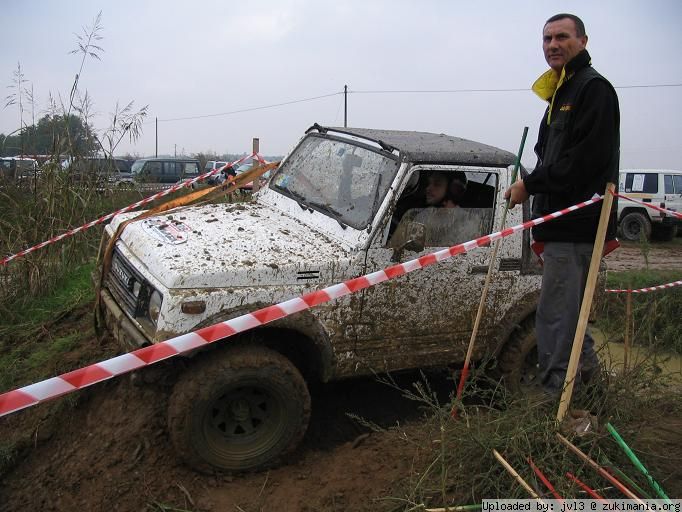 Zukimania fotogallery >> 
 ============== 
Suzuki
Suzuki dopo una giornata di gara
