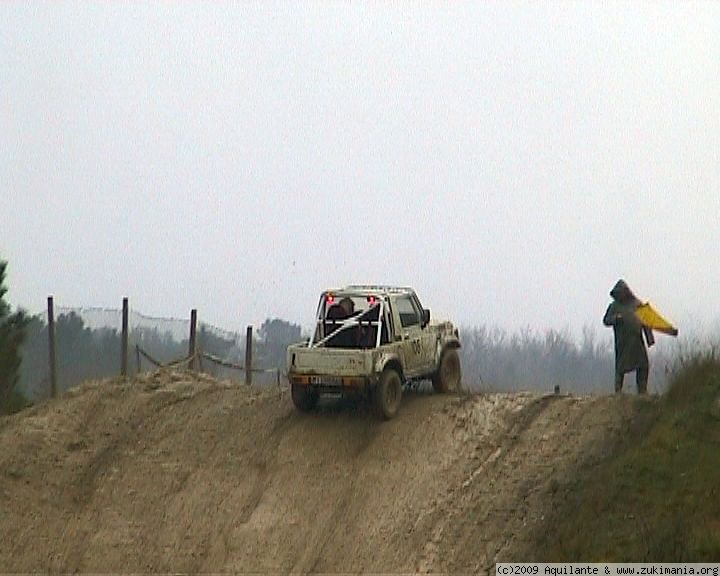 Zukimania fotogallery >> 
 ============== 
suzuki samurai sj
suzuki samurai sj civf ponte a egola
Keywords: samurai, suzuki, twist, 1300 santana, dosso , sj , offroad, 4x4